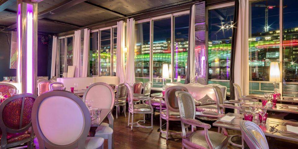 restaurant