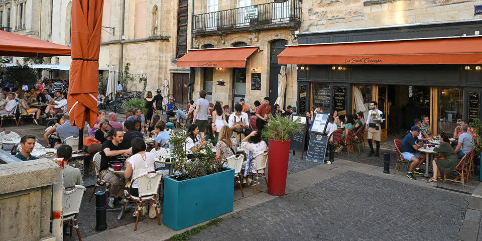 restaurant