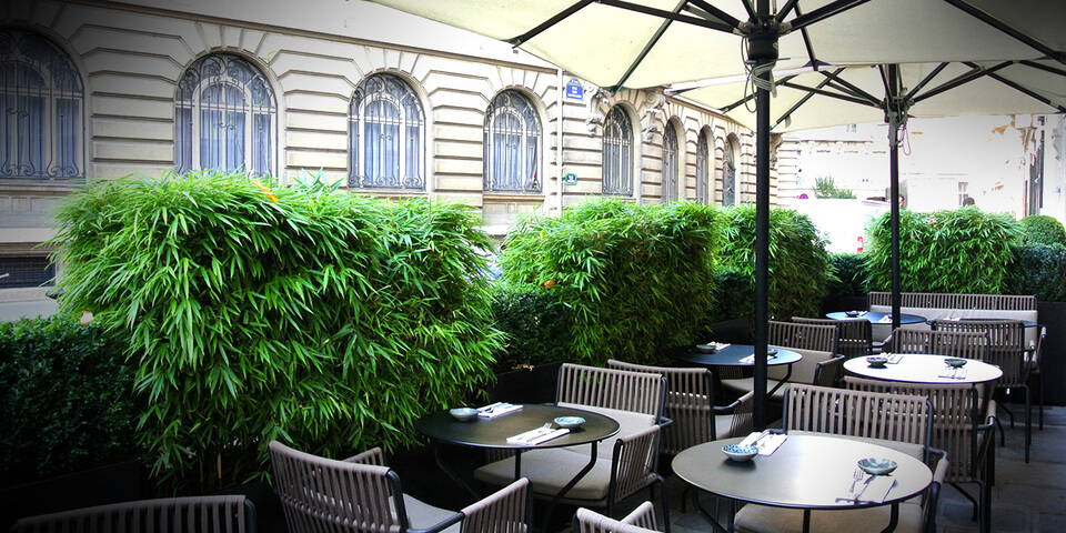 restaurant