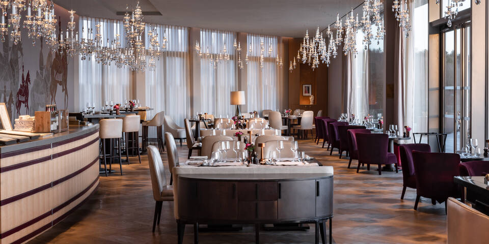 restaurant