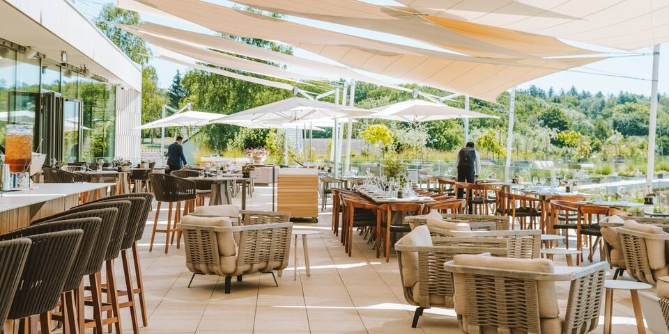 restaurant