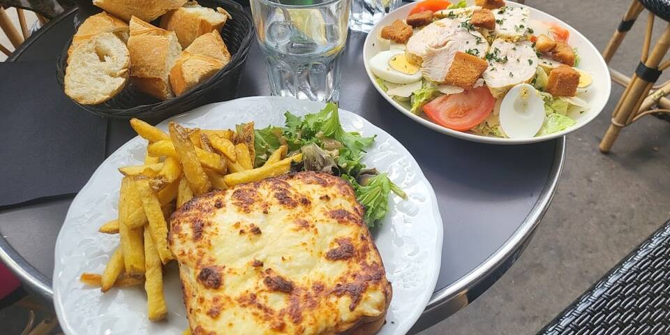 restaurant