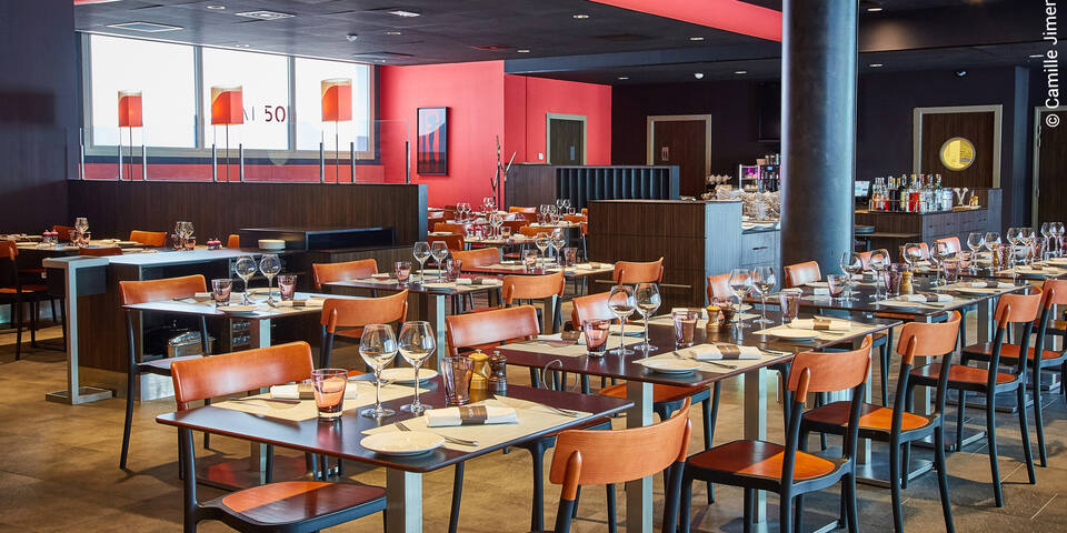 restaurant