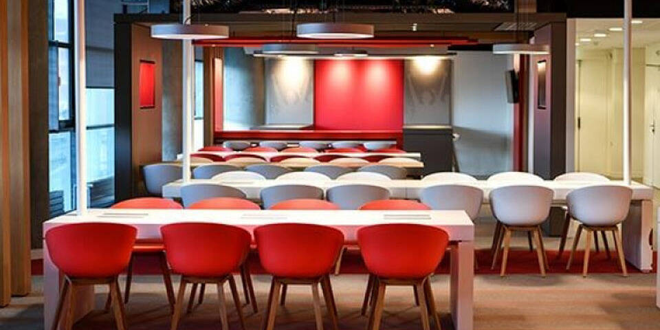restaurant