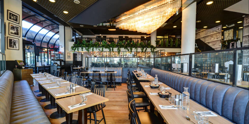 restaurant