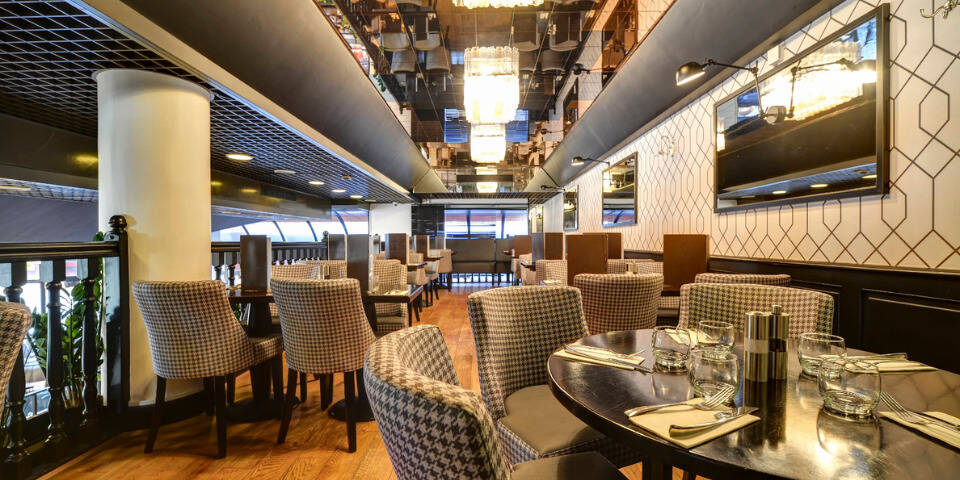 restaurant