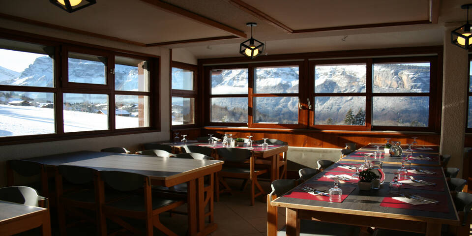 restaurant