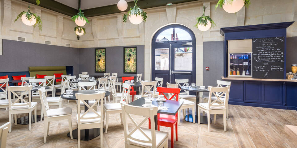 restaurant
