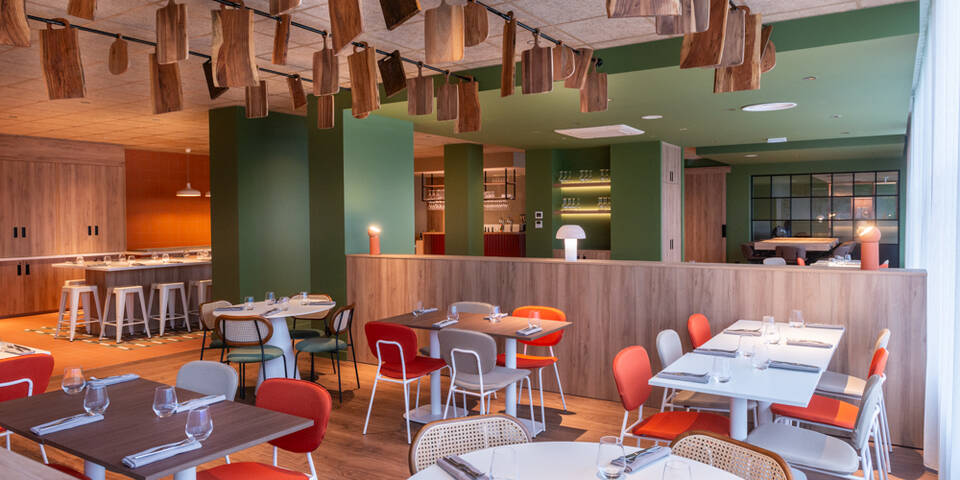 restaurant