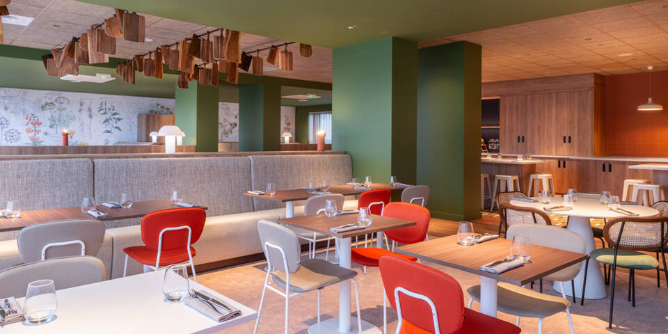 restaurant