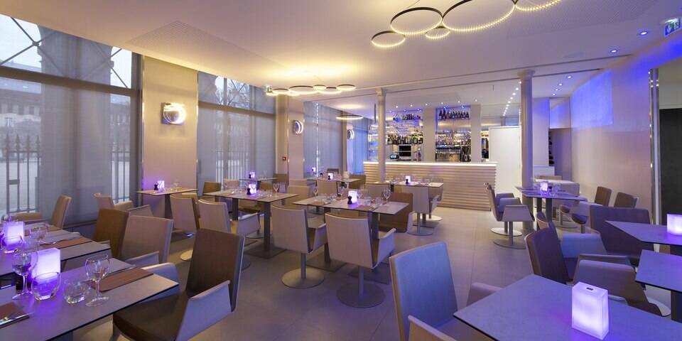restaurant