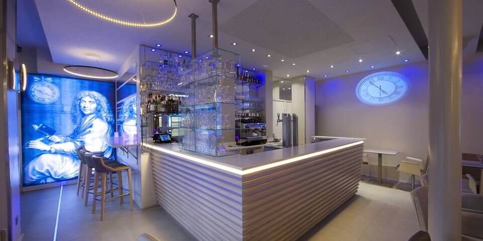 restaurant