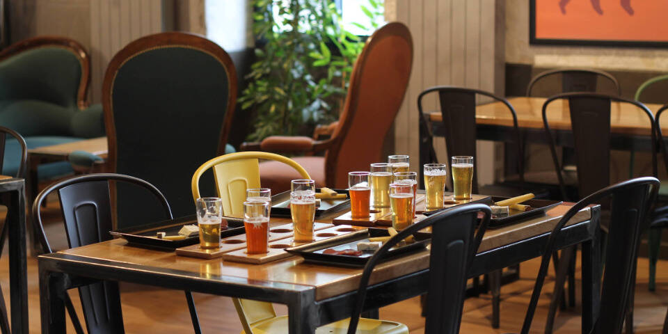 restaurant