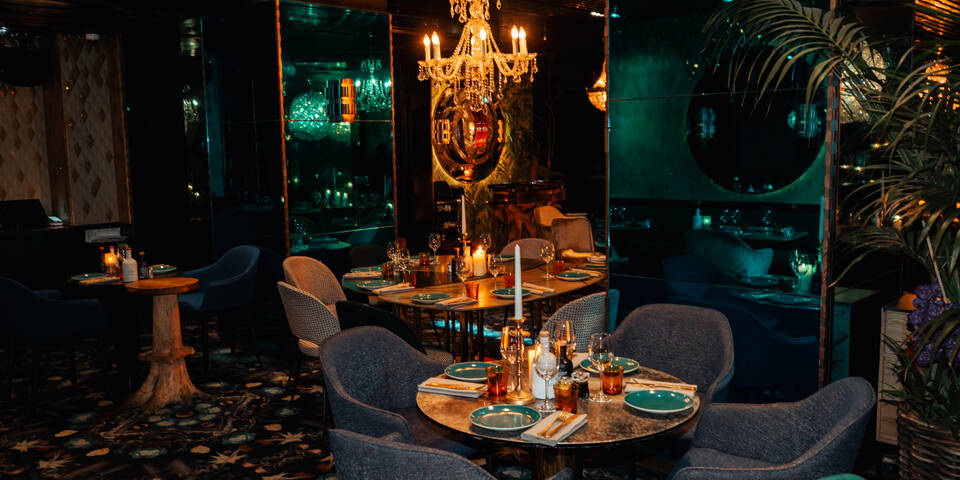restaurant