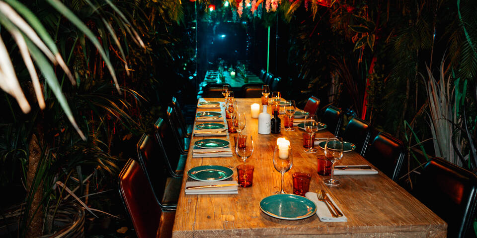 restaurant