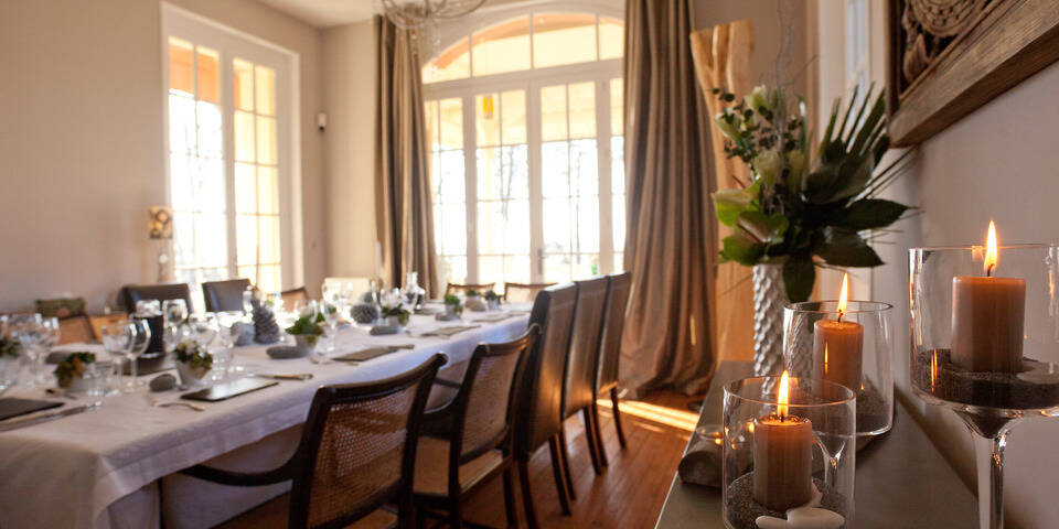 restaurant