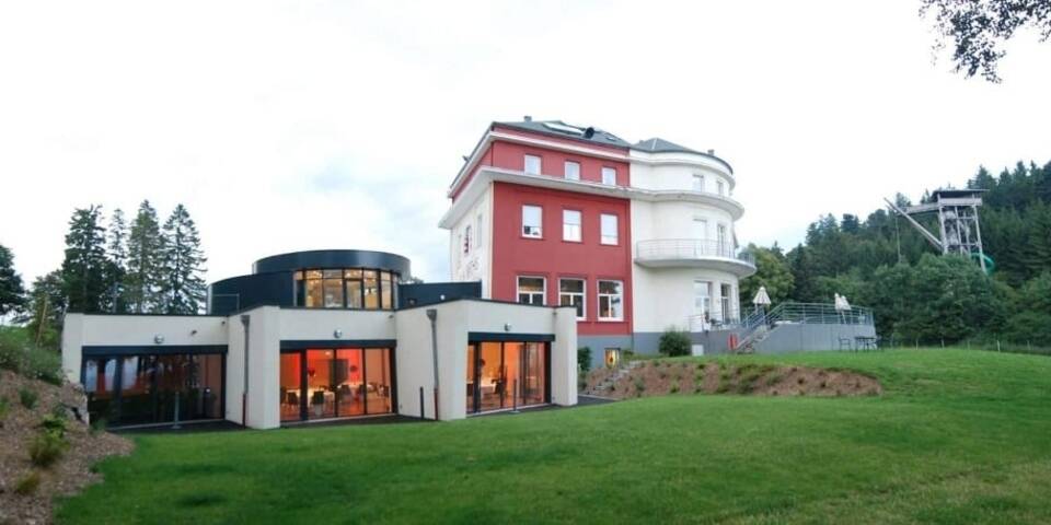 facade