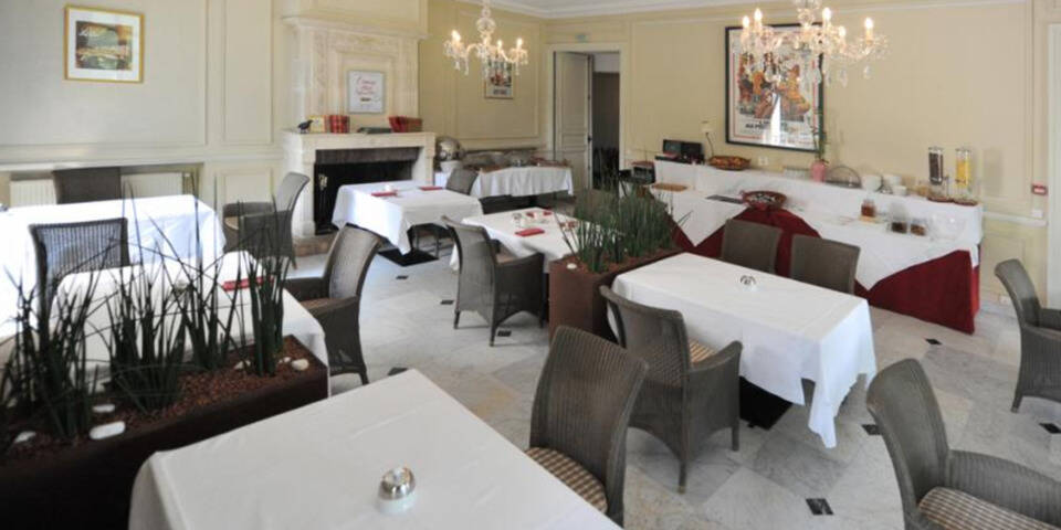 restaurant