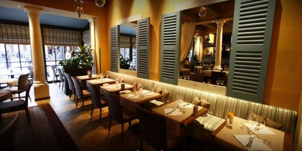 restaurant