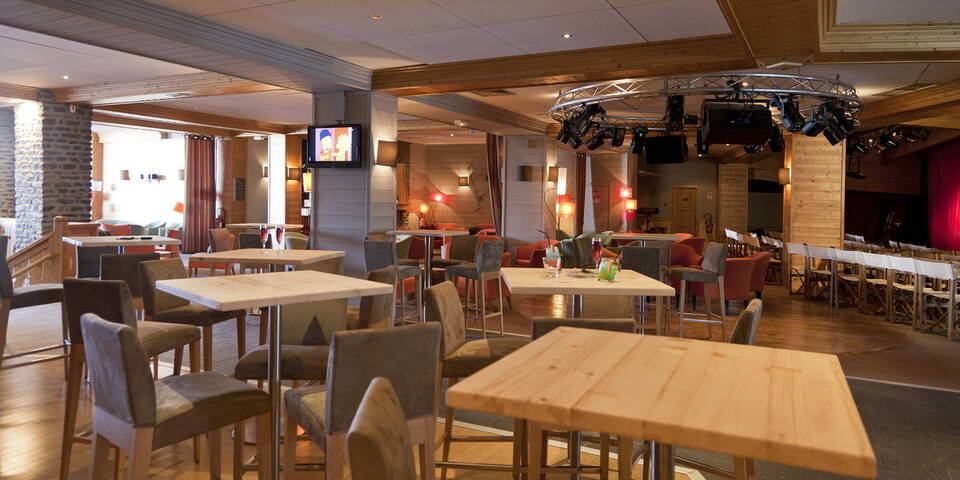 restaurant