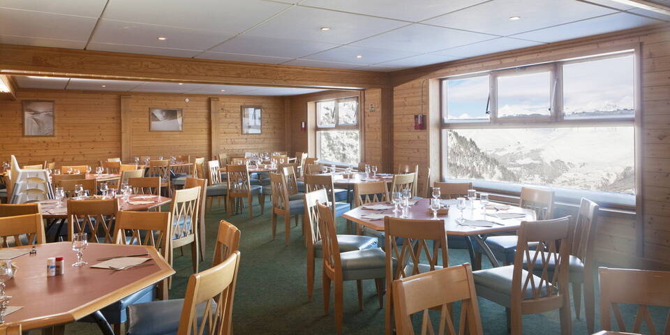 restaurant
