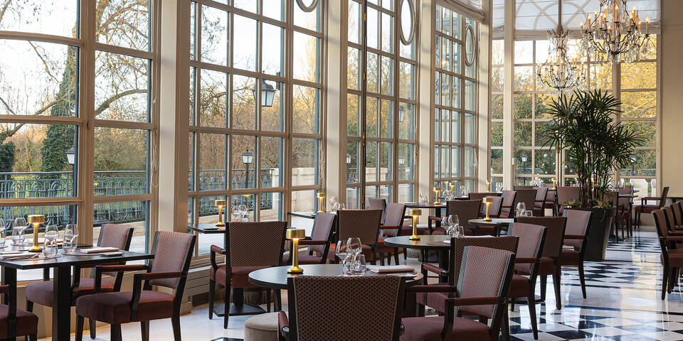 restaurant