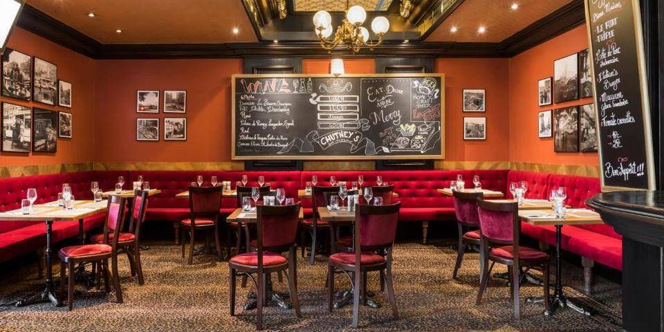 restaurant