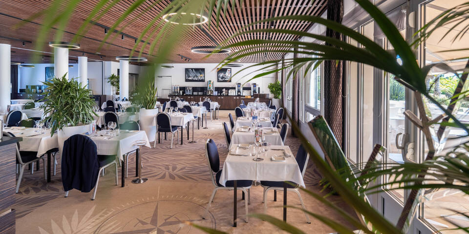 restaurant