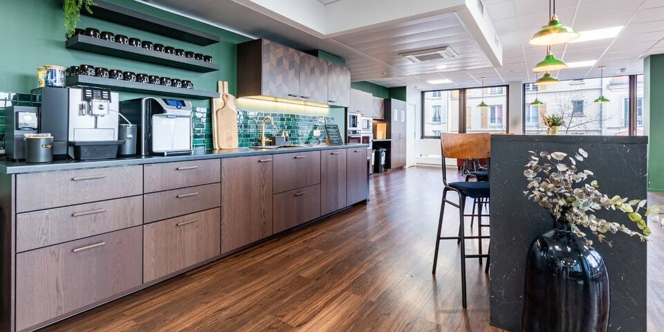 restaurant