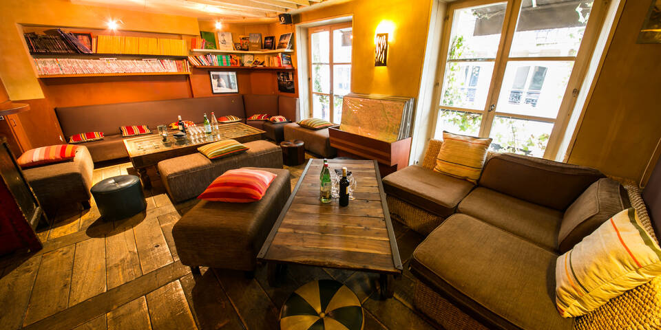 restaurant